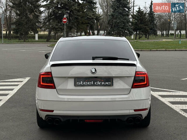 Белый Шкода Октавия, объемом двигателя 1.97 л и пробегом 269 тыс. км за 15999 $, фото 7 на Automoto.ua