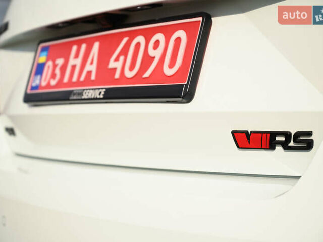 Белый Шкода Октавия, объемом двигателя 1.97 л и пробегом 240 тыс. км за 20000 $, фото 26 на Automoto.ua
