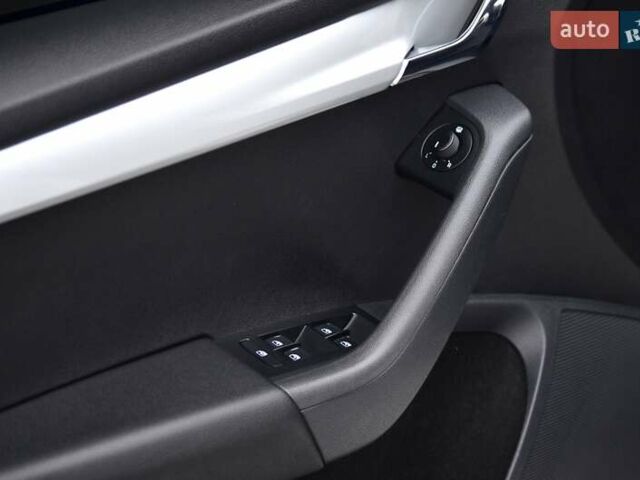 Белый Шкода Октавия, объемом двигателя 1.8 л и пробегом 130 тыс. км за 15555 $, фото 28 на Automoto.ua