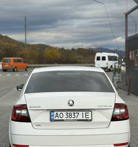 Білий Шкода Октавія, об'ємом двигуна 1.6 л та пробігом 260 тис. км за 13950 $, фото 18 на Automoto.ua