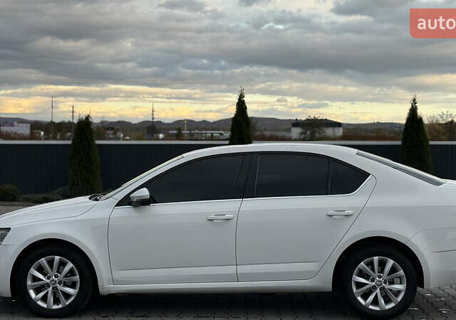 Білий Шкода Октавія, об'ємом двигуна 1.6 л та пробігом 260 тис. км за 13950 $, фото 8 на Automoto.ua