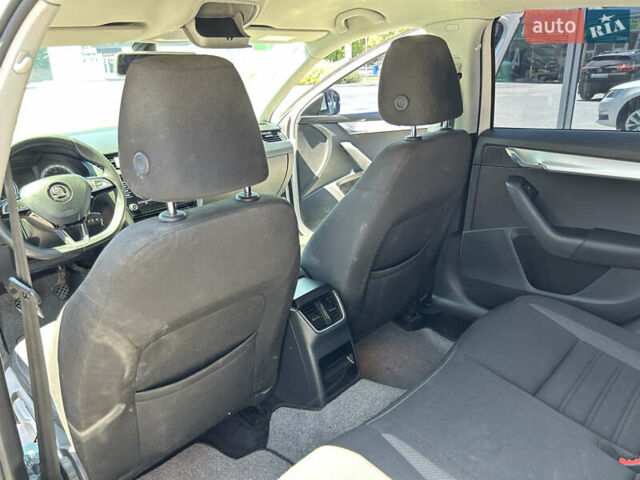 Белый Шкода Октавия, объемом двигателя 1.4 л и пробегом 170 тыс. км за 14500 $, фото 8 на Automoto.ua