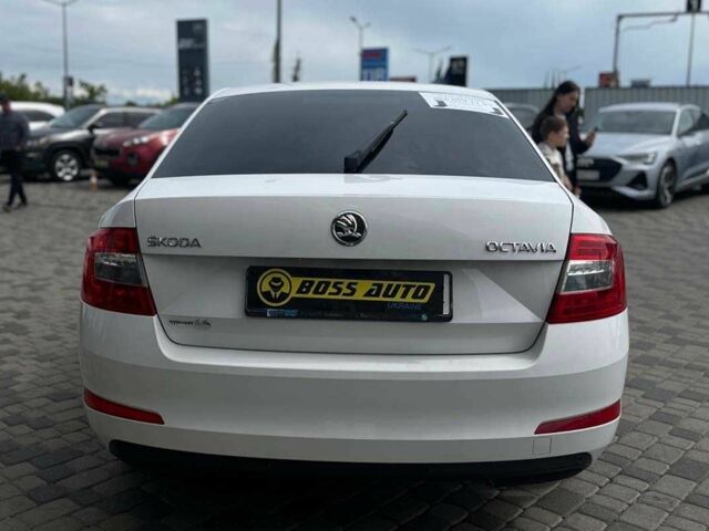 Білий Шкода Октавія, об'ємом двигуна 1.4 л та пробігом 284 тис. км за 10700 $, фото 5 на Automoto.ua