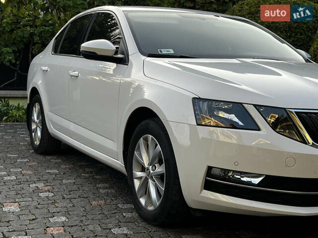 Білий Шкода Октавія, об'ємом двигуна 1.97 л та пробігом 103 тис. км за 19000 $, фото 2 на Automoto.ua