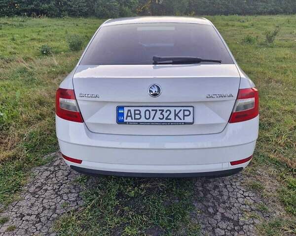 Білий Шкода Октавія, об'ємом двигуна 1.4 л та пробігом 190 тис. км за 13950 $, фото 8 на Automoto.ua