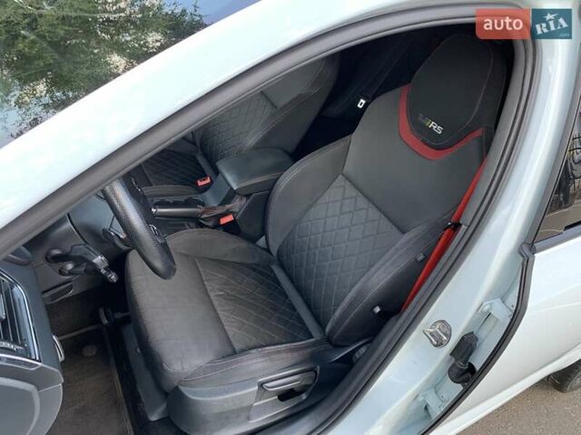 Белый Шкода Октавия, объемом двигателя 1.98 л и пробегом 152 тыс. км за 18500 $, фото 24 на Automoto.ua
