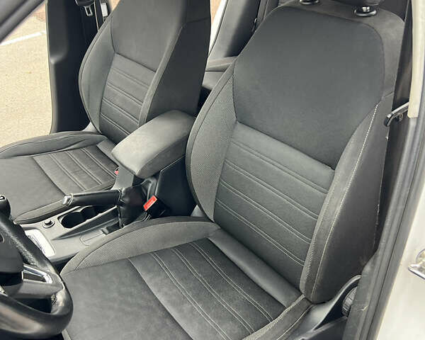 Білий Шкода Октавія, об'ємом двигуна 1.4 л та пробігом 311 тис. км за 9600 $, фото 21 на Automoto.ua