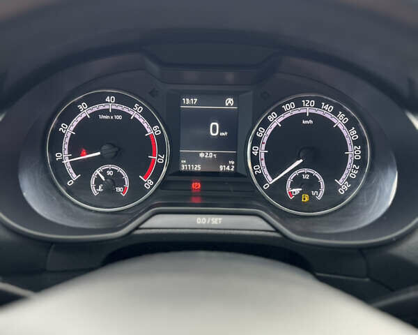 Білий Шкода Октавія, об'ємом двигуна 1.4 л та пробігом 311 тис. км за 9600 $, фото 16 на Automoto.ua