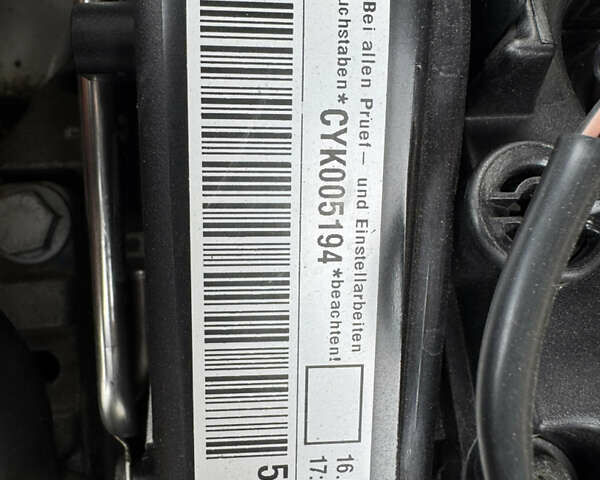 Білий Шкода Октавія, об'ємом двигуна 2 л та пробігом 302 тис. км за 15700 $, фото 26 на Automoto.ua