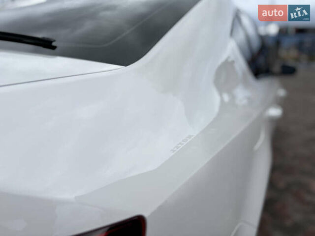 Белый Шкода Октавия, объемом двигателя 2 л и пробегом 301 тыс. км за 14700 $, фото 11 на Automoto.ua