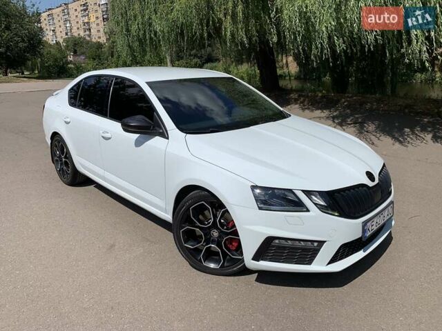 Белый Шкода Октавия, объемом двигателя 1.98 л и пробегом 152 тыс. км за 18500 $, фото 20 на Automoto.ua
