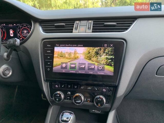 Белый Шкода Октавия, объемом двигателя 1.98 л и пробегом 152 тыс. км за 18500 $, фото 44 на Automoto.ua