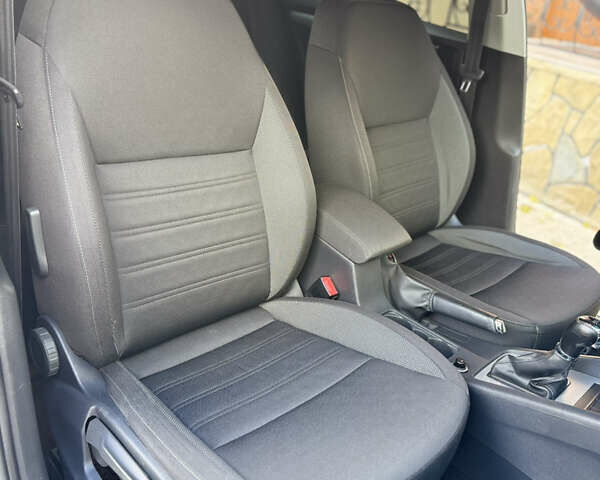 Белый Шкода Октавия, объемом двигателя 2 л и пробегом 301 тыс. км за 14700 $, фото 24 на Automoto.ua