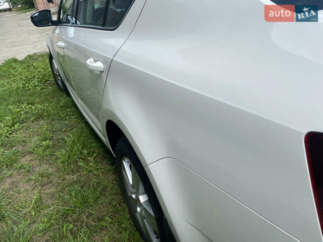 Белый Шкода Октавия, объемом двигателя 1.4 л и пробегом 53 тыс. км за 19500 $, фото 8 на Automoto.ua