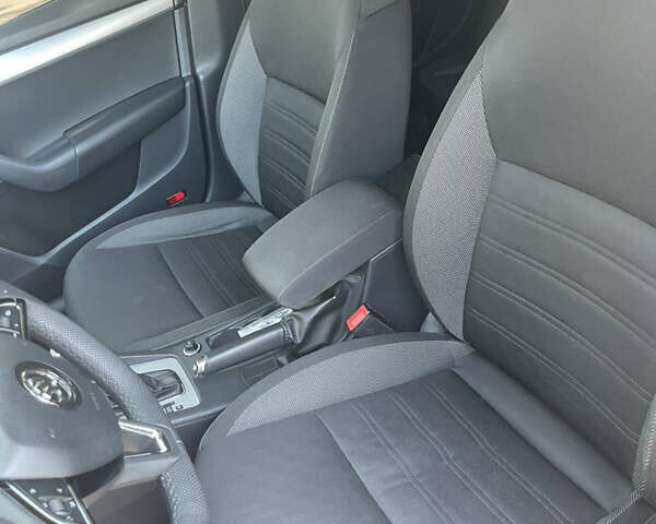 Білий Шкода Октавія, об'ємом двигуна 2 л та пробігом 245 тис. км за 16600 $, фото 17 на Automoto.ua