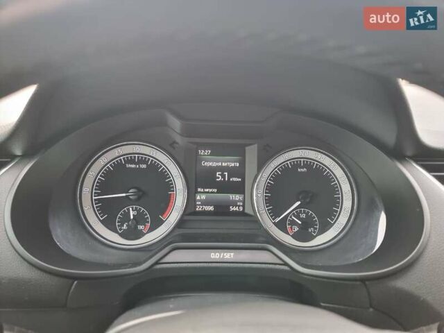 Белый Шкода Октавия, объемом двигателя 1.6 л и пробегом 227 тыс. км за 13300 $, фото 25 на Automoto.ua