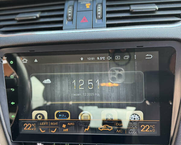 Білий Шкода Октавія, об'ємом двигуна 2 л та пробігом 302 тис. км за 15700 $, фото 19 на Automoto.ua