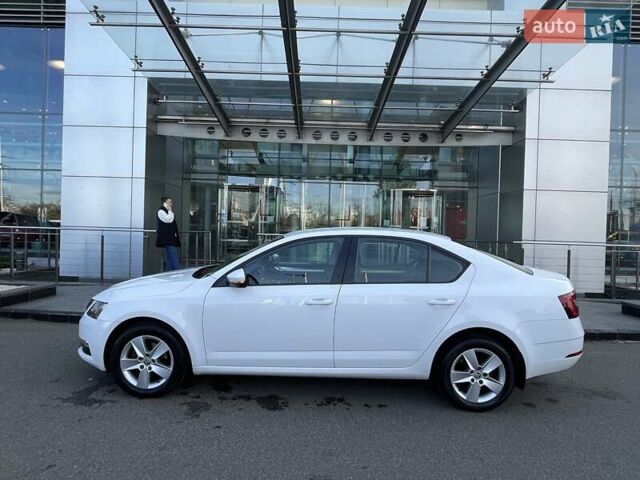 Білий Шкода Октавія, об'ємом двигуна 1.4 л та пробігом 136 тис. км за 14758 $, фото 8 на Automoto.ua