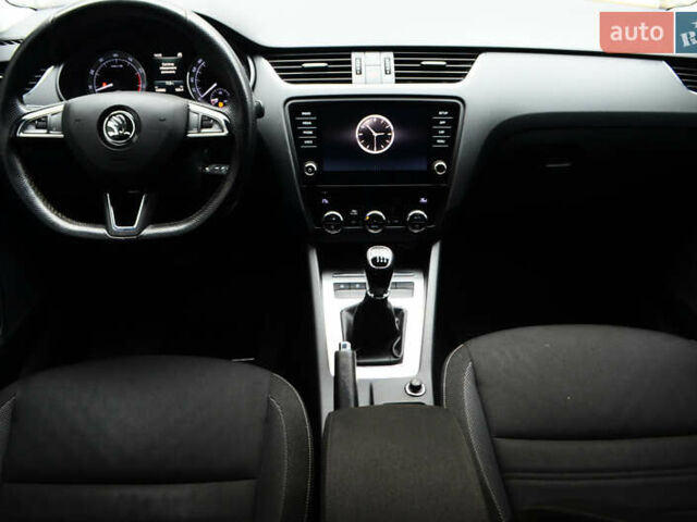 Білий Шкода Октавія, об'ємом двигуна 1.4 л та пробігом 155 тис. км за 14950 $, фото 8 на Automoto.ua