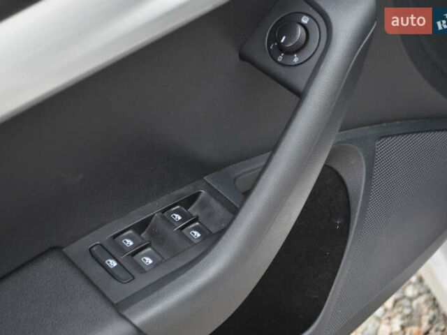 Білий Шкода Октавія, об'ємом двигуна 1.4 л та пробігом 155 тис. км за 14950 $, фото 21 на Automoto.ua