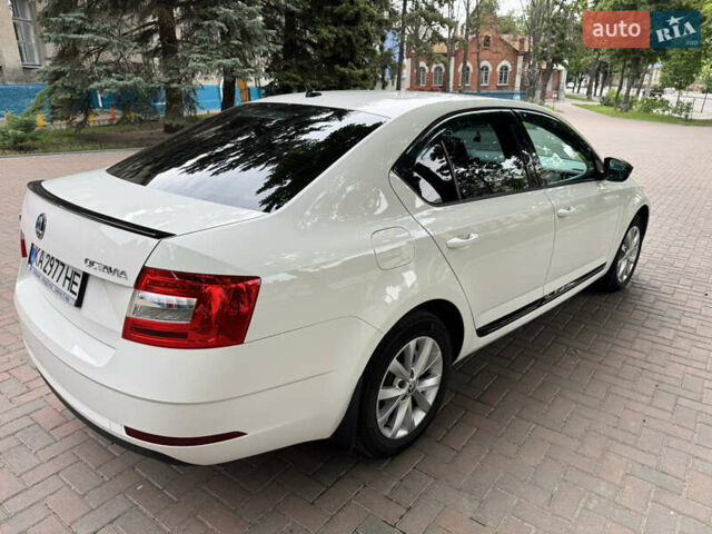 Белый Шкода Октавия, объемом двигателя 1.6 л и пробегом 93 тыс. км за 16900 $, фото 7 на Automoto.ua