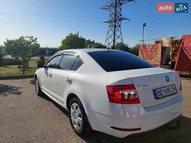 Белый Шкода Октавия, объемом двигателя 1.6 л и пробегом 41 тыс. км за 16800 $, фото 17 на Automoto.ua