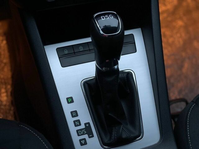 Белый Шкода Октавия, объемом двигателя 1.4 л и пробегом 209 тыс. км за 12999 $, фото 17 на Automoto.ua