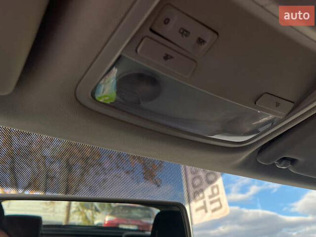 Білий Шкода Октавія, об'ємом двигуна 1.6 л та пробігом 140 тис. км за 14900 $, фото 15 на Automoto.ua