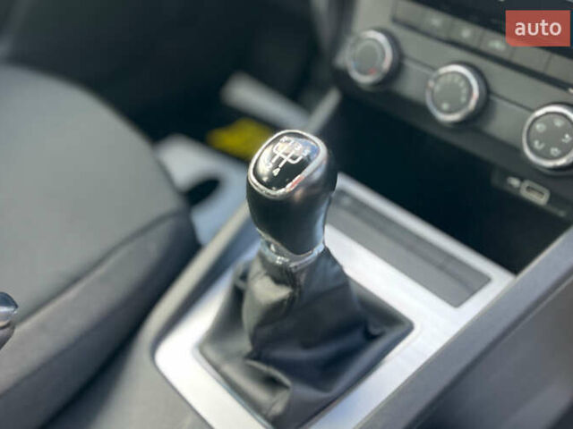 Білий Шкода Октавія, об'ємом двигуна 1.6 л та пробігом 140 тис. км за 14900 $, фото 14 на Automoto.ua