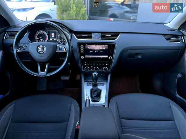 Белый Шкода Октавия, объемом двигателя 1.4 л и пробегом 127 тыс. км за 15900 $, фото 8 на Automoto.ua