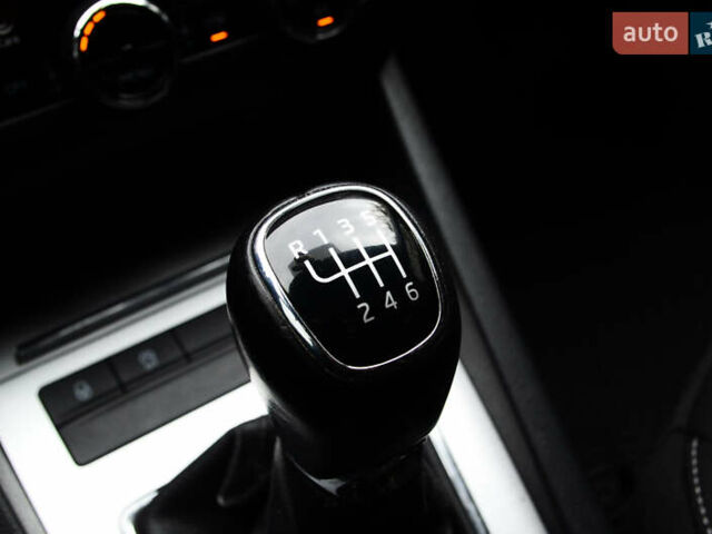 Білий Шкода Октавія, об'ємом двигуна 1.4 л та пробігом 155 тис. км за 14950 $, фото 18 на Automoto.ua