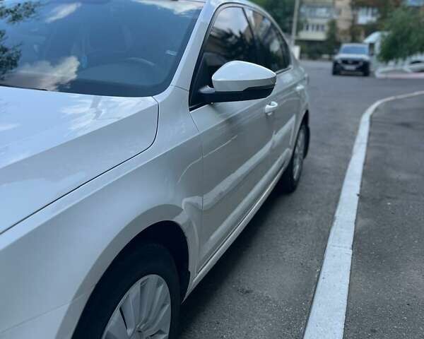 Белый Шкода Октавия, объемом двигателя 1.4 л и пробегом 178 тыс. км за 13500 $, фото 14 на Automoto.ua