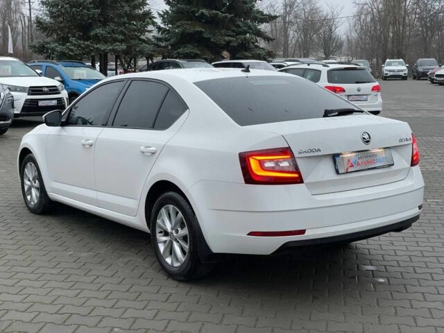 Белый Шкода Октавия, объемом двигателя 1.4 л и пробегом 209 тыс. км за 12999 $, фото 4 на Automoto.ua