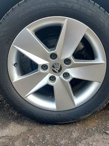 Белый Шкода Октавия, объемом двигателя 1.6 л и пробегом 224 тыс. км за 14500 $, фото 27 на Automoto.ua