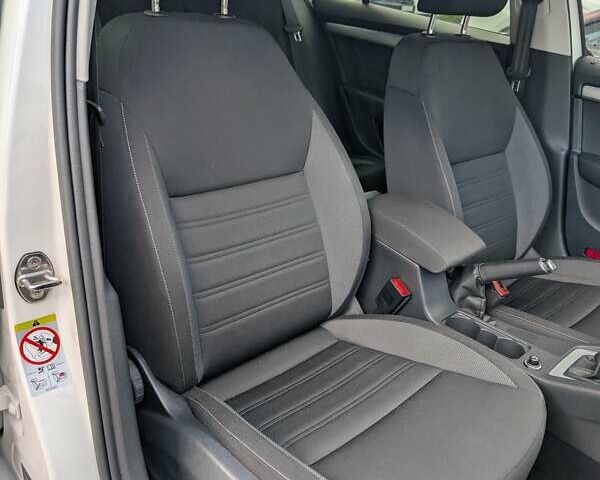 Белый Шкода Октавия, объемом двигателя 1.4 л и пробегом 90 тыс. км за 14200 $, фото 25 на Automoto.ua