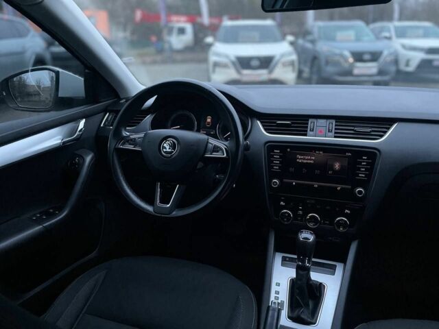 Белый Шкода Октавия, объемом двигателя 1.4 л и пробегом 209 тыс. км за 12999 $, фото 16 на Automoto.ua