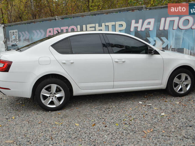Білий Шкода Октавія, об'ємом двигуна 1.4 л та пробігом 155 тис. км за 14950 $, фото 5 на Automoto.ua