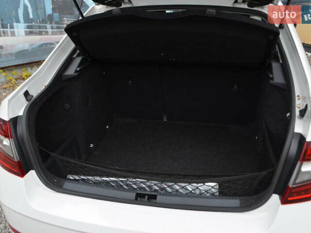 Білий Шкода Октавія, об'ємом двигуна 1.4 л та пробігом 155 тис. км за 14950 $, фото 22 на Automoto.ua