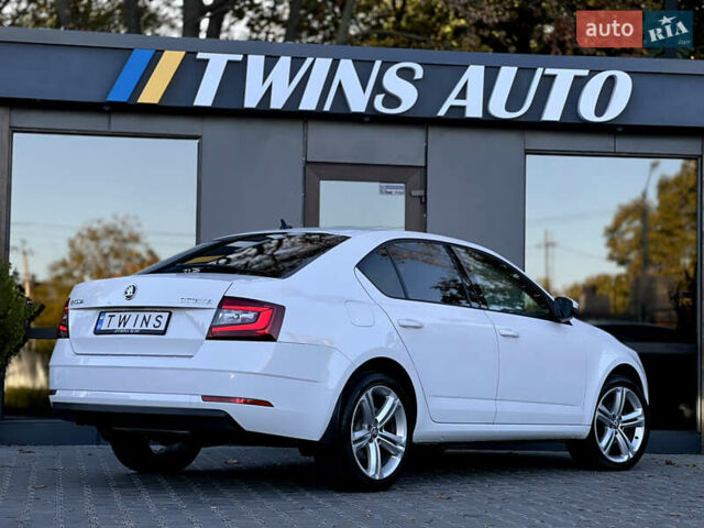 Белый Шкода Октавия, объемом двигателя 1.4 л и пробегом 127 тыс. км за 15900 $, фото 19 на Automoto.ua