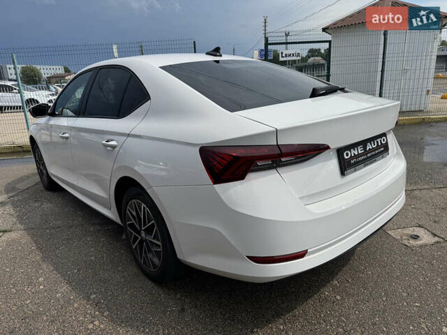 Шкода Октавия 2020 в Киеве на Automoto.ua Белый Шкода Октавия, объемом двигателя 1.4 л и пробегом 126 тыс. км за 18990 $, фото 8 на Automoto.ua