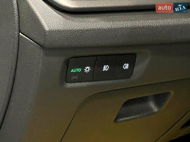 Белый Шкода Октавия, объемом двигателя 1.4 л и пробегом 108 тыс. км за 20000 $, фото 23 на Automoto.ua