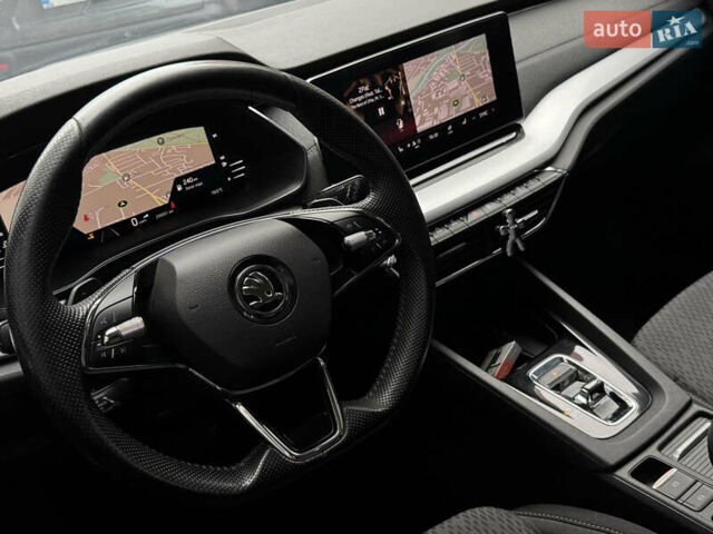 Белый Шкода Октавия, объемом двигателя 2 л и пробегом 230 тыс. км за 21500 $, фото 16 на Automoto.ua