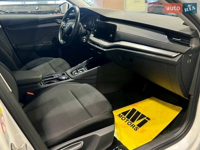 Белый Шкода Октавия, объемом двигателя 1.4 л и пробегом 108 тыс. км за 20000 $, фото 13 на Automoto.ua