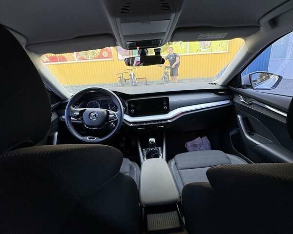 Белый Шкода Октавия, объемом двигателя 1.5 л и пробегом 38 тыс. км за 20000 $, фото 17 на Automoto.ua