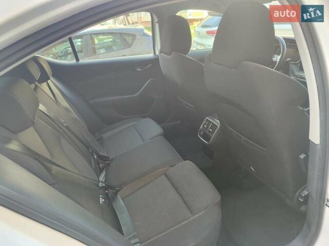 Белый Шкода Октавия, объемом двигателя 1.97 л и пробегом 258 тыс. км за 17850 $, фото 31 на Automoto.ua