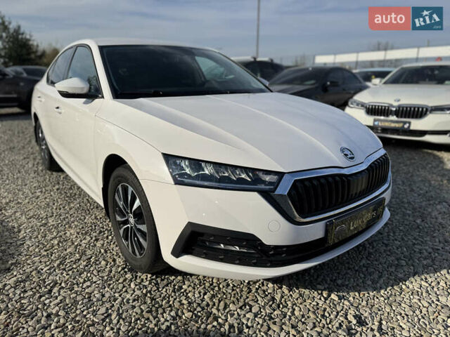 Шкода Октавия 2020 в Ивано-Франковске на Automoto.ua Белый Шкода Октавия, объемом двигателя 1.4 л и пробегом 92 тыс. км за 17777 $, фото 20 на Automoto.ua