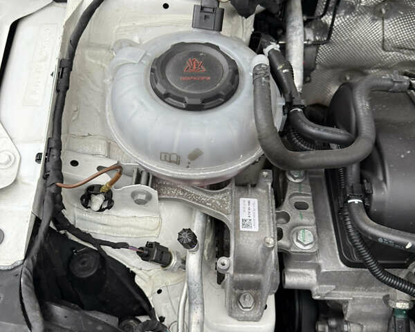 Белый Шкода Октавия, объемом двигателя 1.6 л и пробегом 48 тыс. км за 15800 $, фото 32 на Automoto.ua