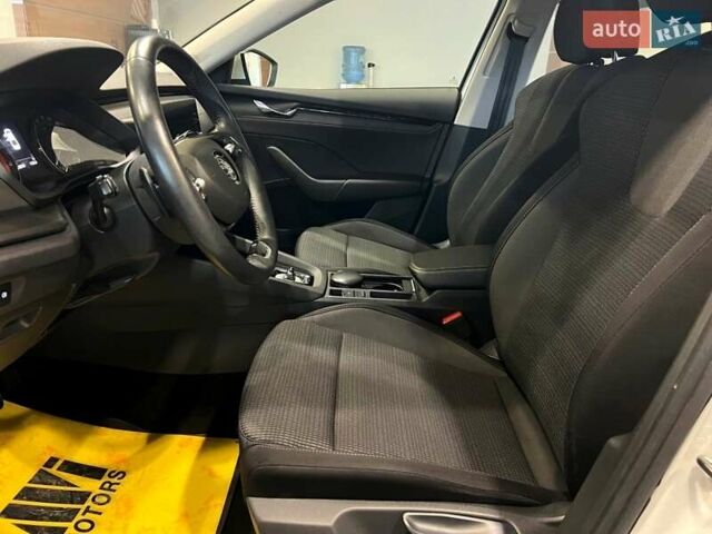 Белый Шкода Октавия, объемом двигателя 1.4 л и пробегом 108 тыс. км за 20000 $, фото 24 на Automoto.ua