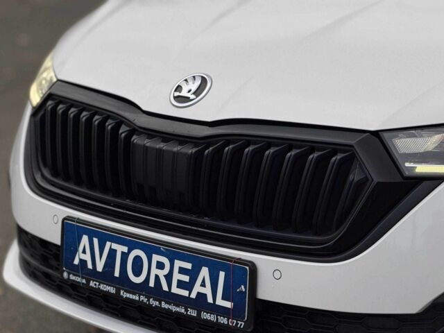 Белый Шкода Октавия, объемом двигателя 2 л и пробегом 258 тыс. км за 22000 $, фото 3 на Automoto.ua