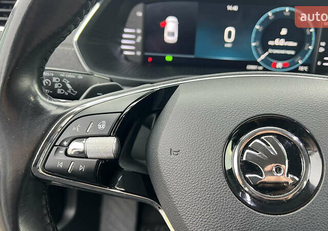 Білий Шкода Октавія, об'ємом двигуна 1.4 л та пробігом 219 тис. км за 17900 $, фото 36 на Automoto.ua